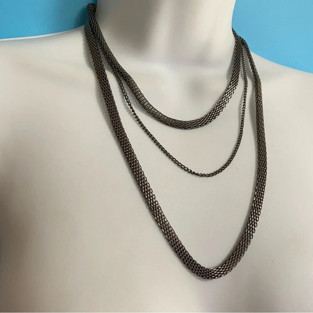 Black Mesh Flat Chain Triple Strand Necklace